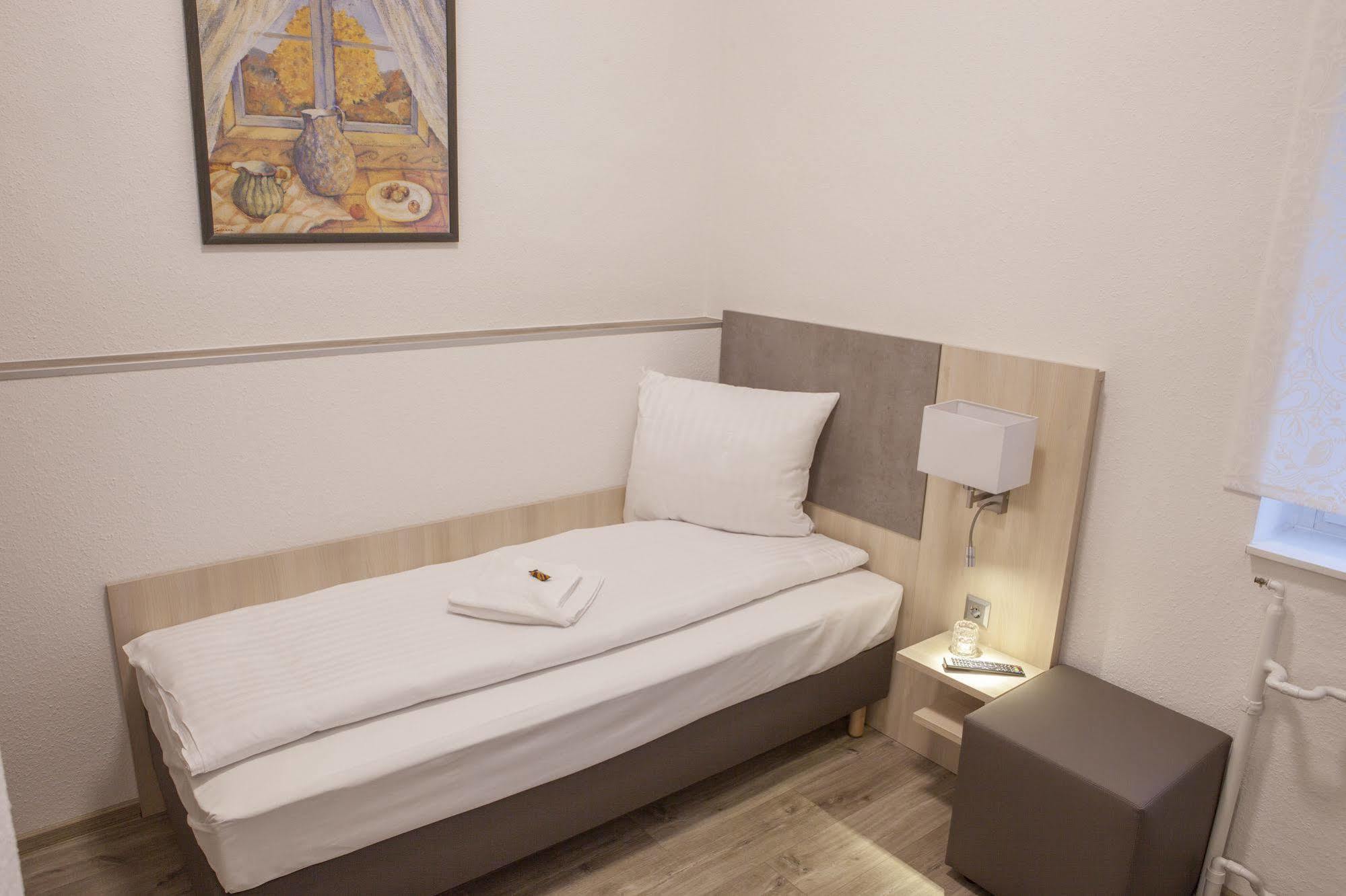 Hotel Schugt Brauweiler Zewnętrze zdjęcie