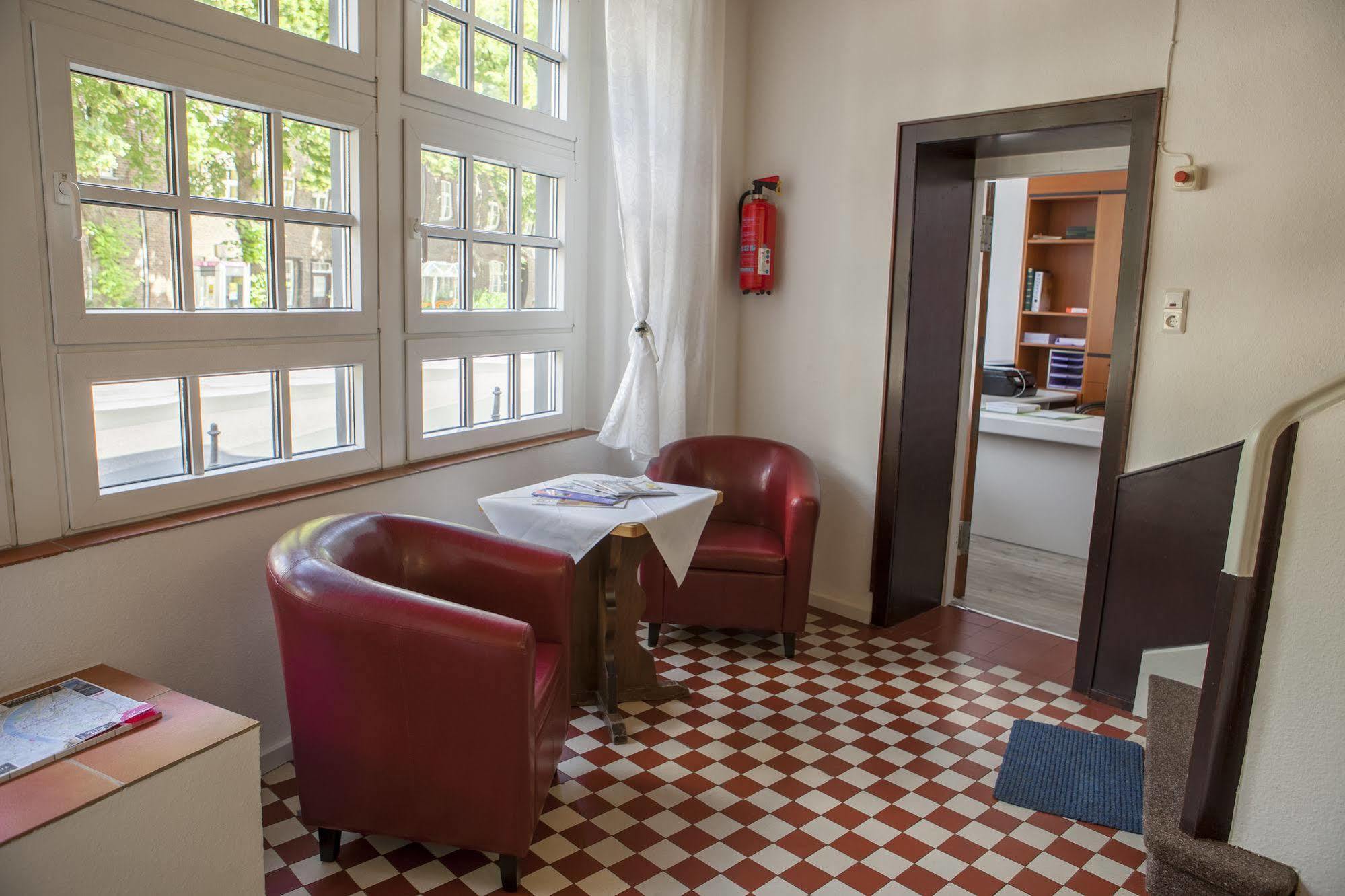 Hotel Schugt Brauweiler Zewnętrze zdjęcie
